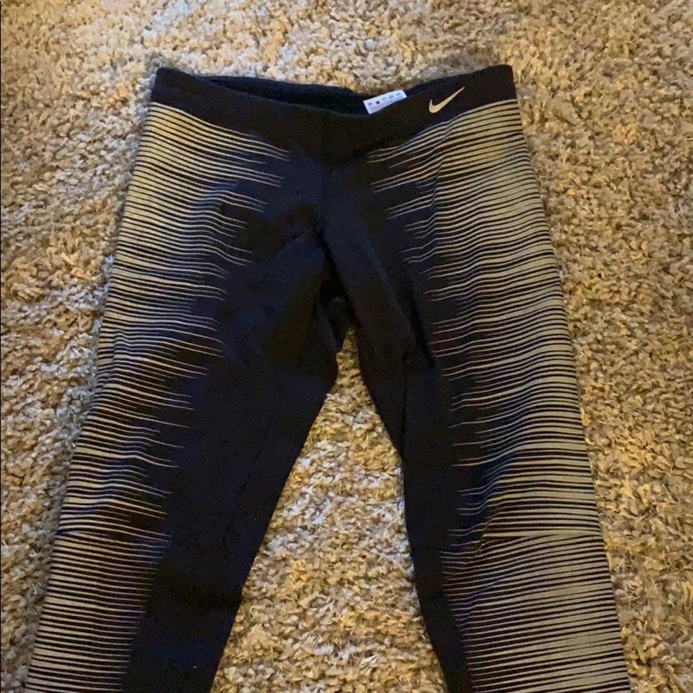 Nike Glow leggings
